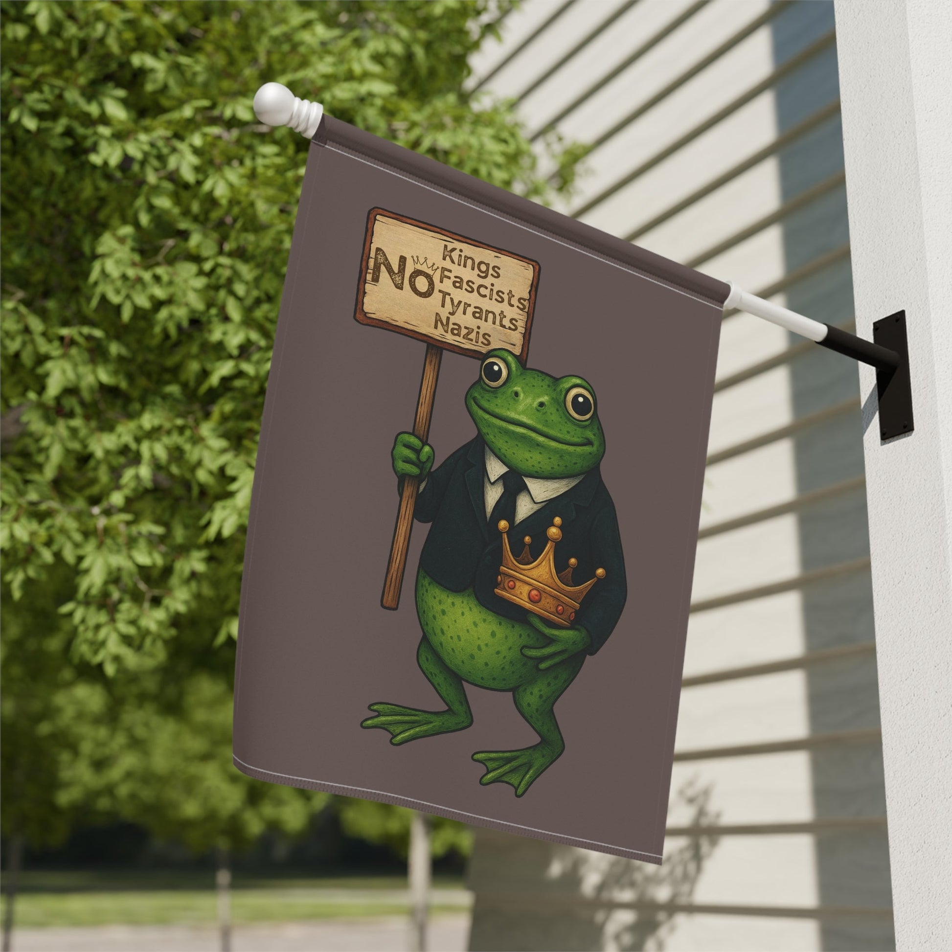 Frog Resistance Garden Flag - Resist Supply